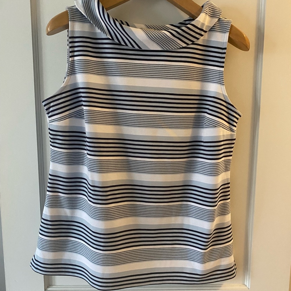 Brand new Talbots sleeveless boatneck top